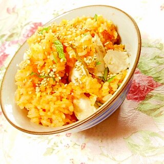 ❤キムチと大葉と蒸し鶏の卵マヨ炒飯❤